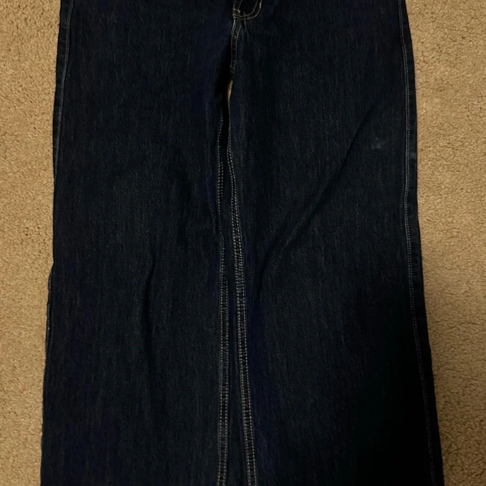 Hollister Dark Wash Low Rise Baggy Jeans 4S - Picture 2 of 6